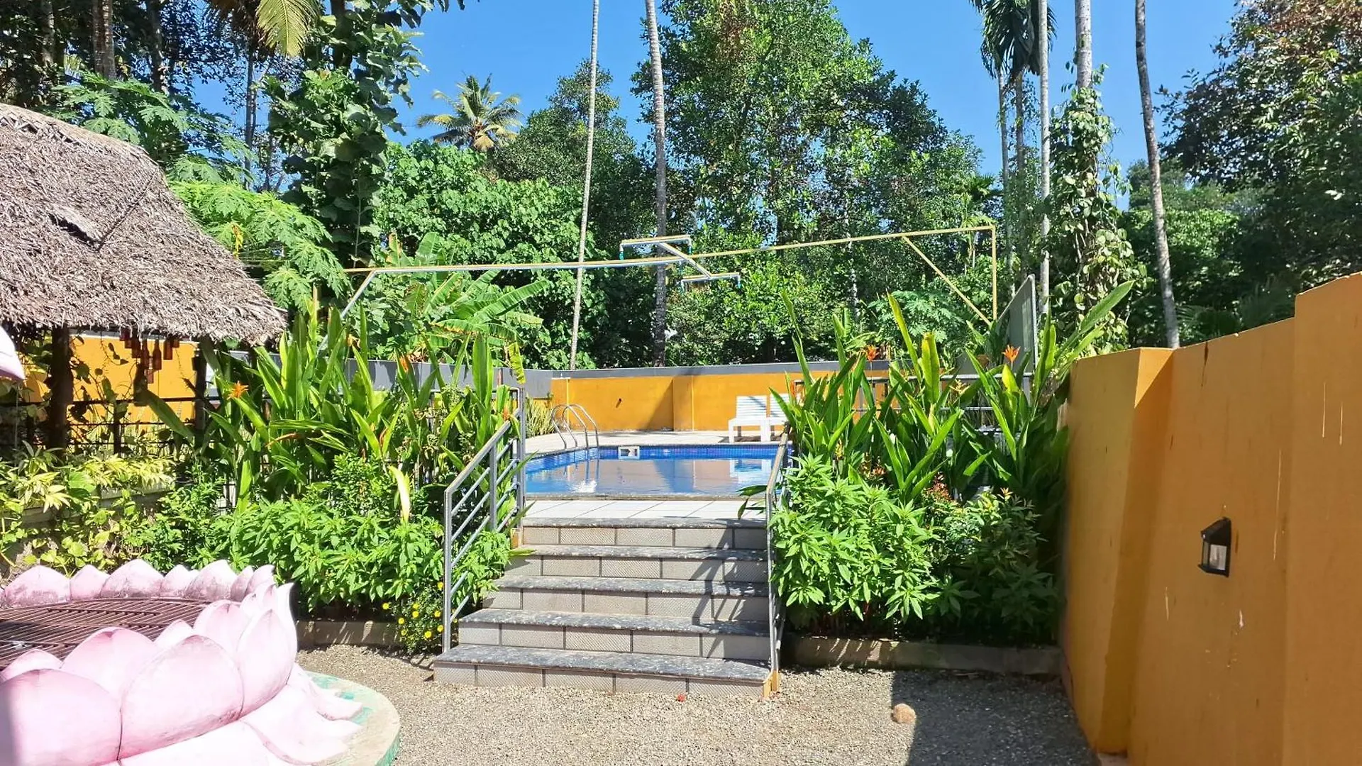Swargam Pool Resort Varkala 0*,  Índia