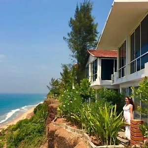 Nebo Varkala