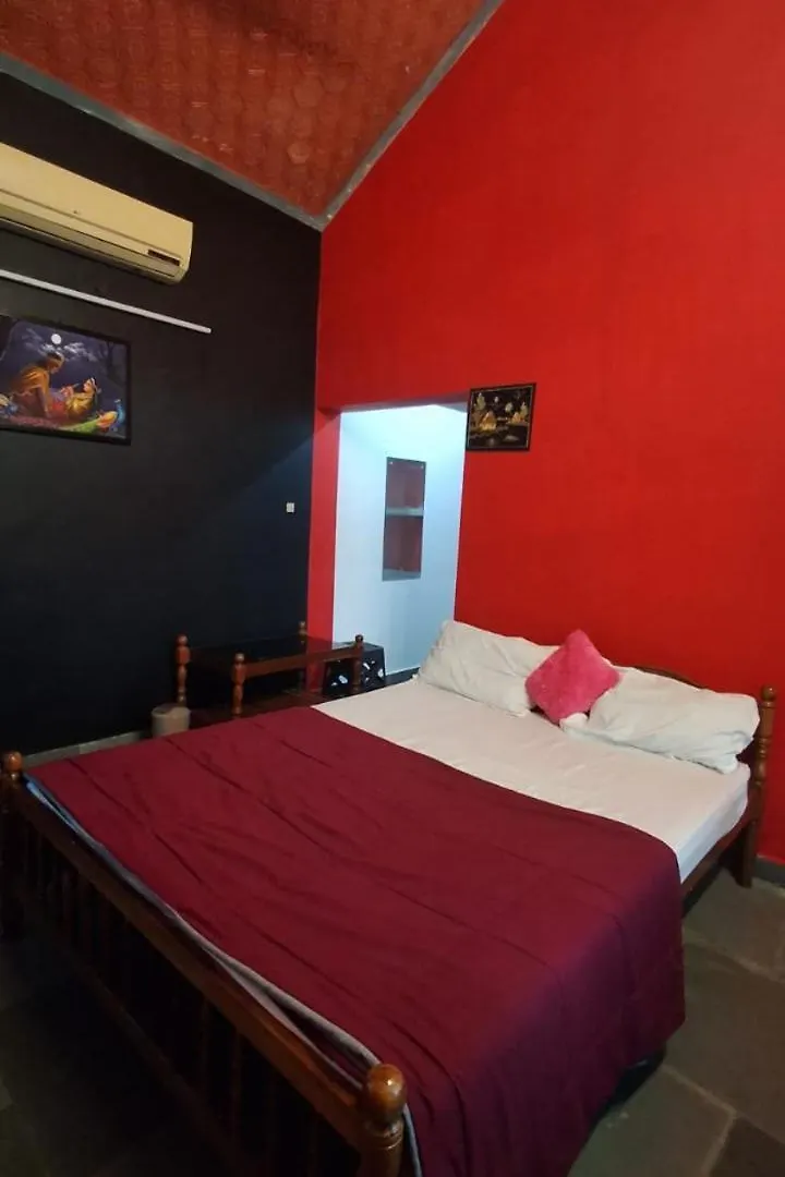 ורקלה Swargam Pool Resort