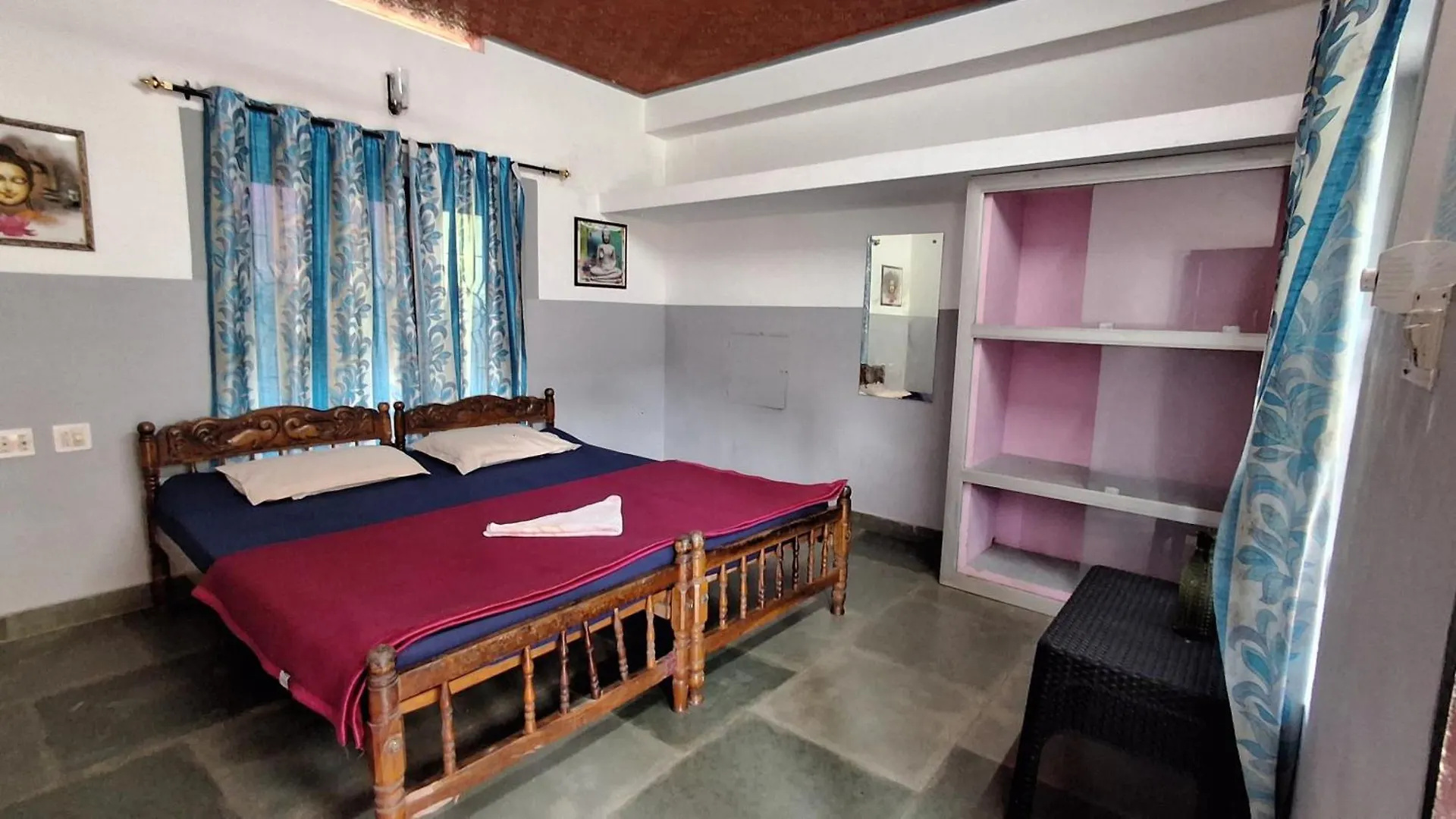 ורקלה Swargam Pool Resort